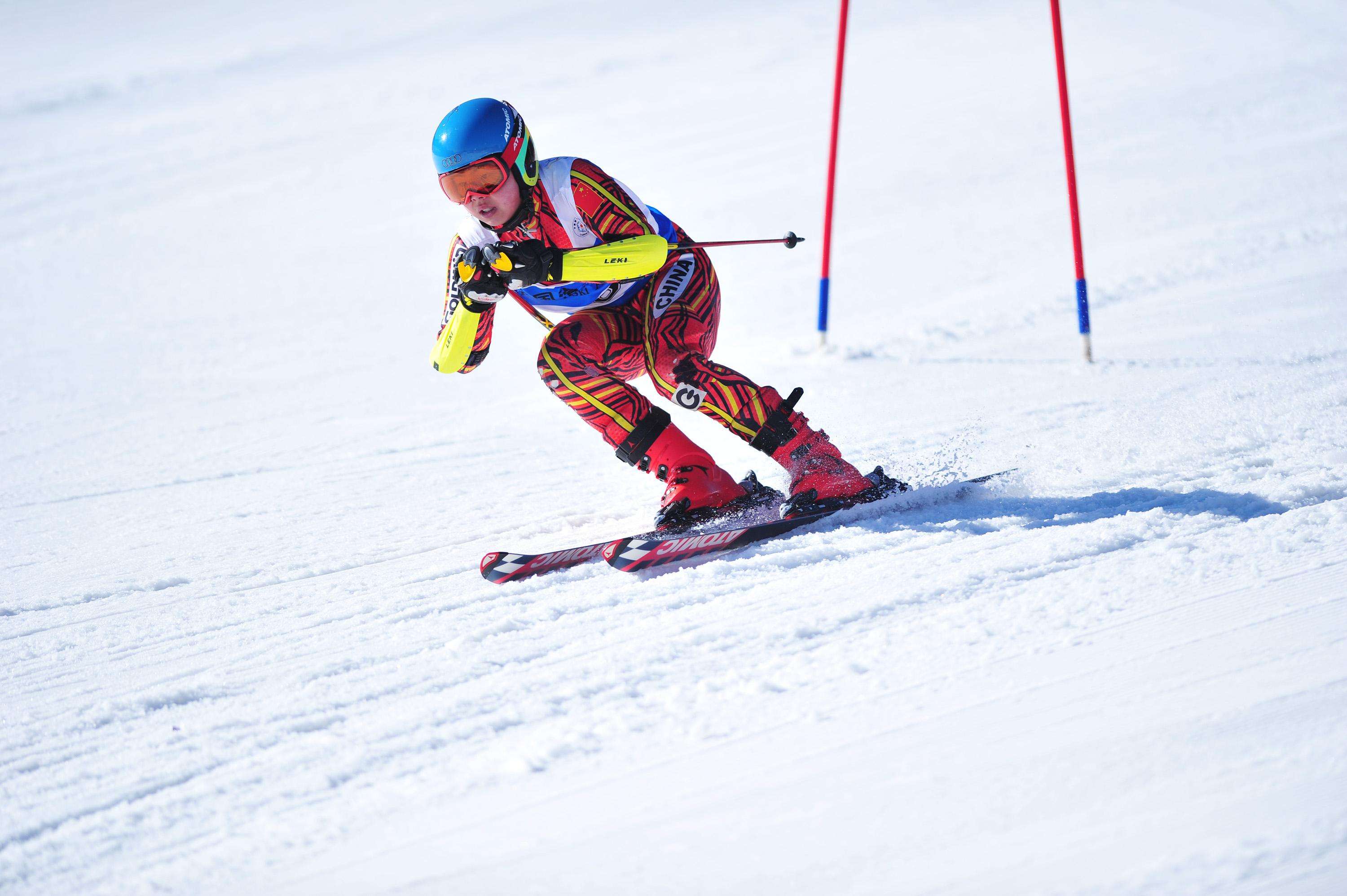 第二届全国青运会高山滑雪比赛鸣金 吉林省选手夺得6金